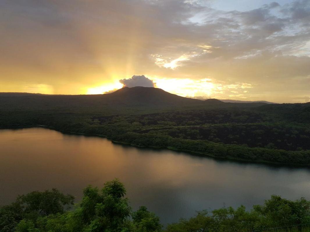 Calalas Lodge Nindirí Kültér fotó