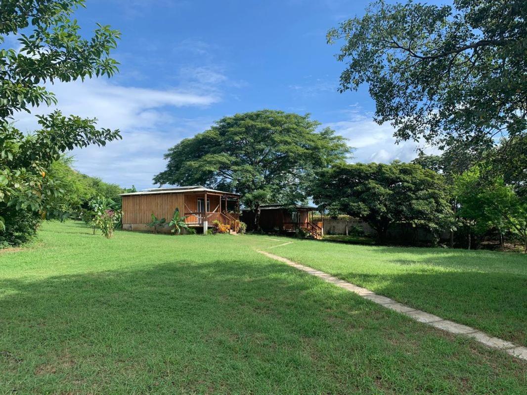 Calalas Lodge Nindirí Kültér fotó